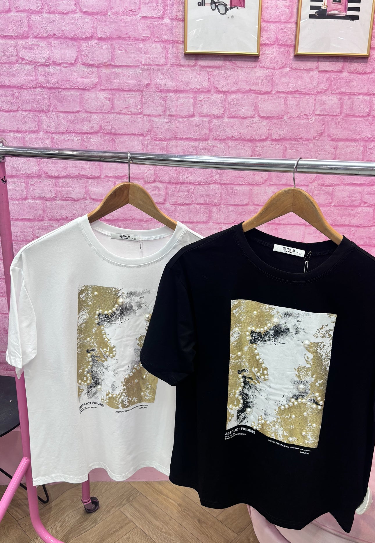 Pearl Detailed T-shirt