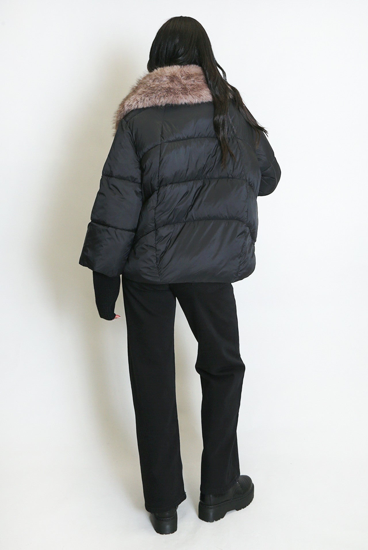 Knitted Cuff Puufet Jacket Fur Detail