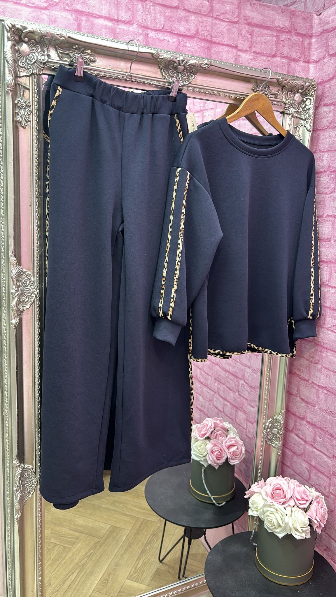 Leopard Stripe Detail Lounge Set