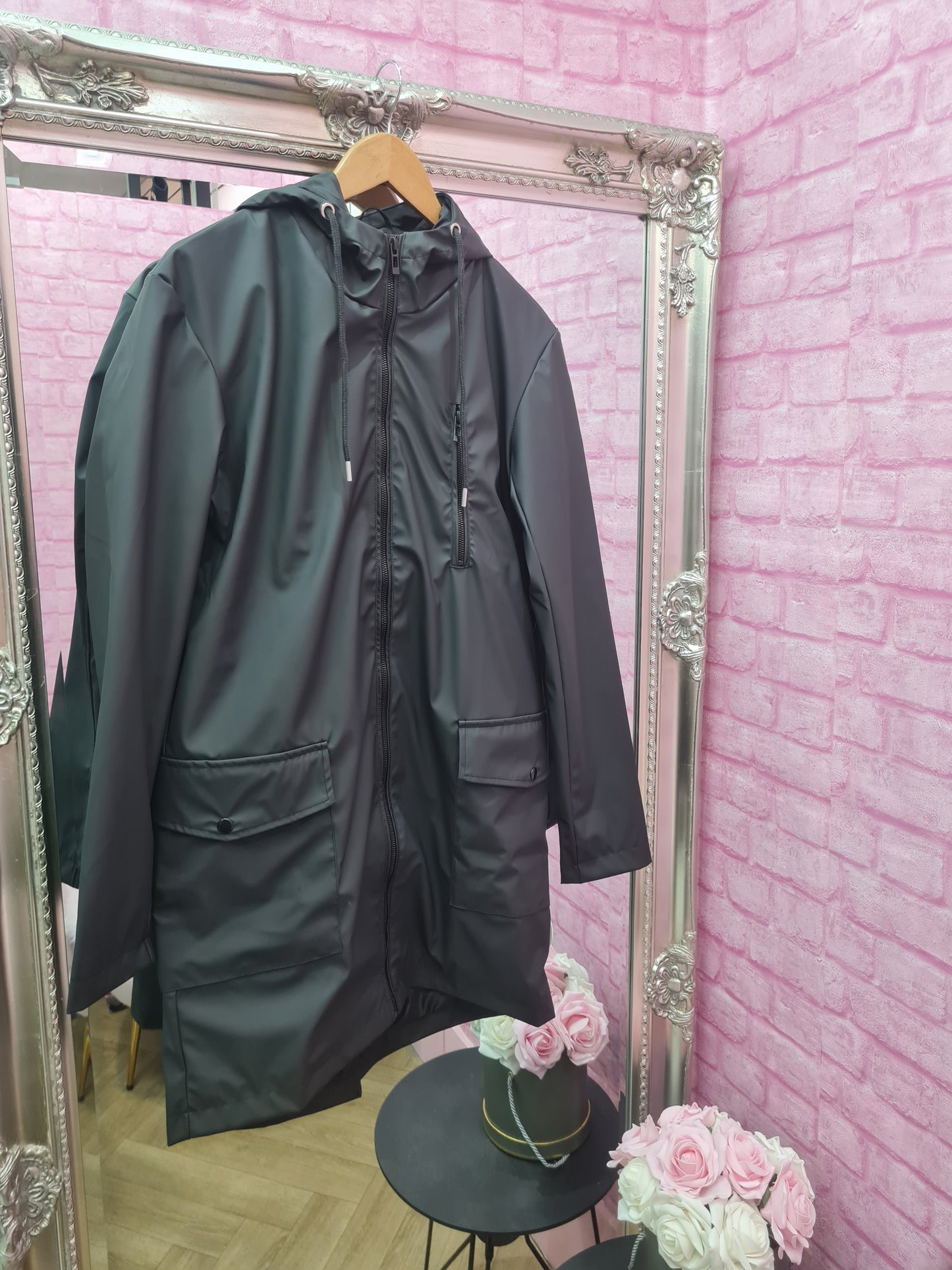 Smooth Textured Raincoat & Windbreaker