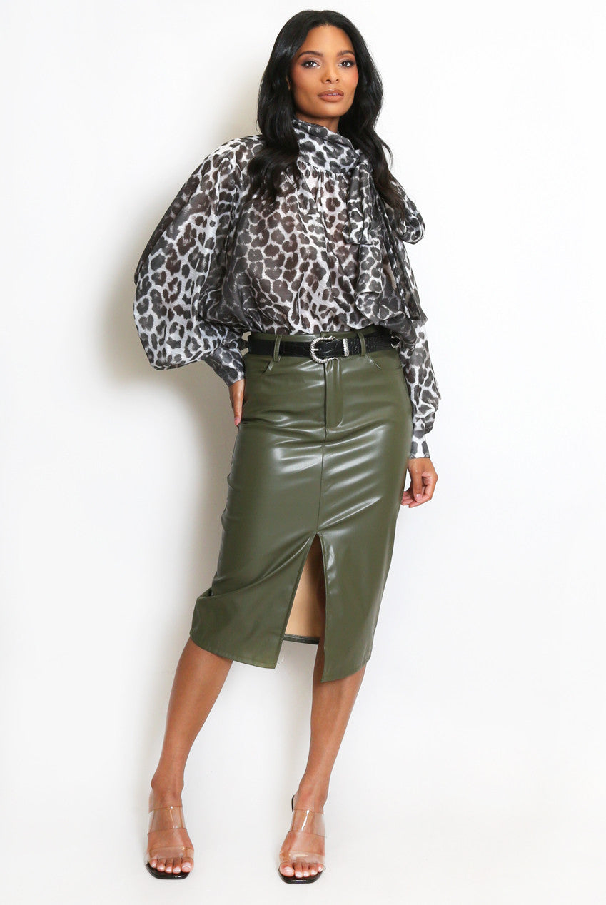 Leopard Print Balloon Sleeve Blouse