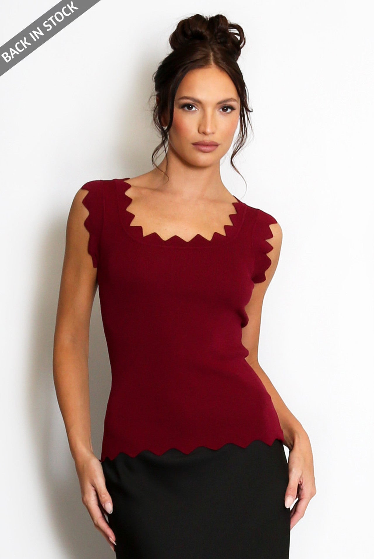 Hem Detail Fine Knit Vest