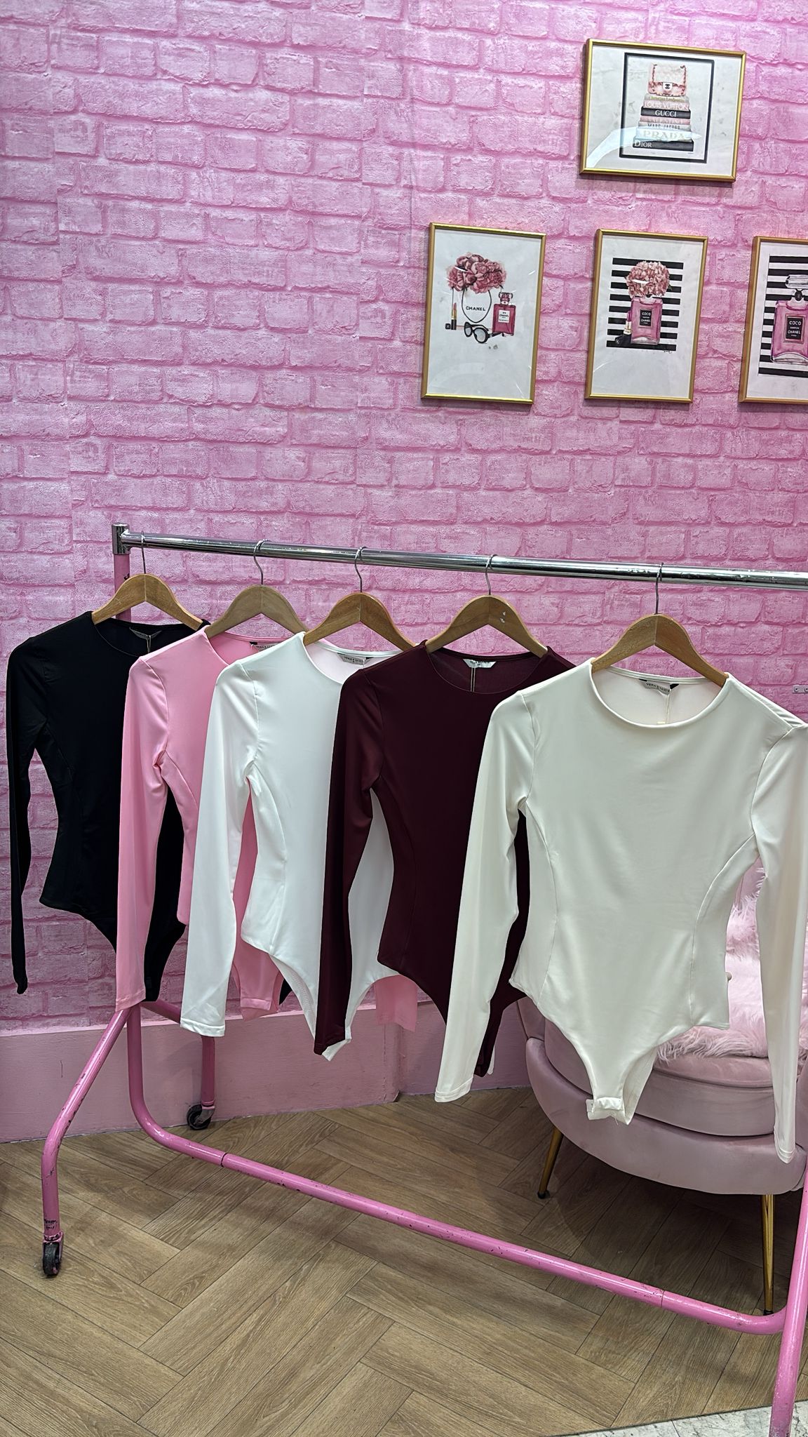 Plain Roundneck Longsleeve Bodysuit